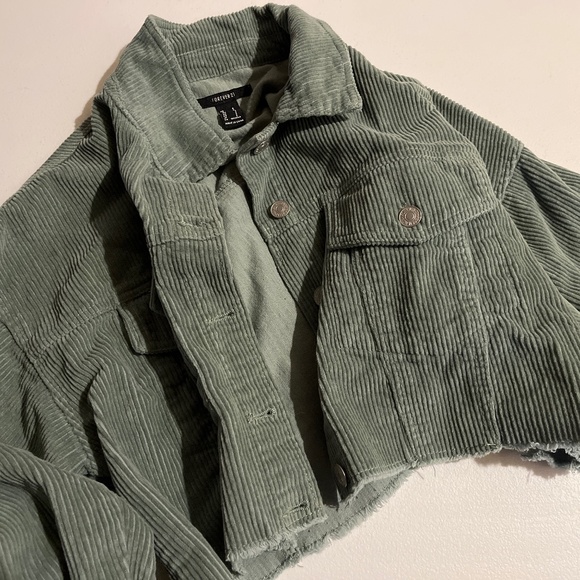 Corduroy green olive jacket in size Small Women, by Forever 21 - Picture 1 of 4